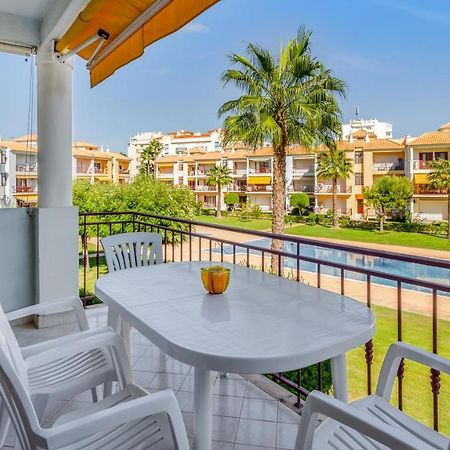 Serene Apartment W/ Balcony And Pool By Lovelystay Quarteira Esterno foto